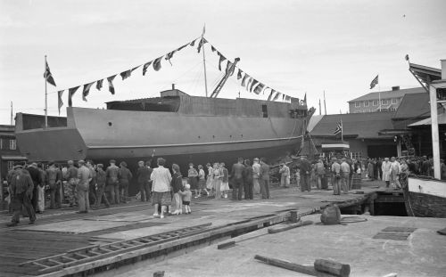 19530604-BN22-N0037-MS Tonjer-sjøsetting-bilde1.jpg