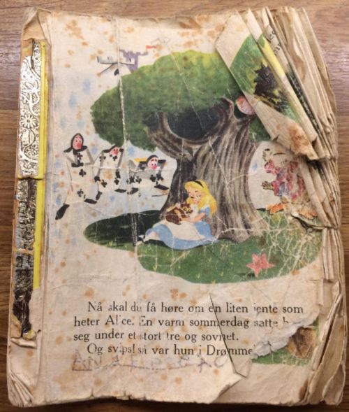 mini_1953-12-01 Alice i Eventyrland(3).jpg